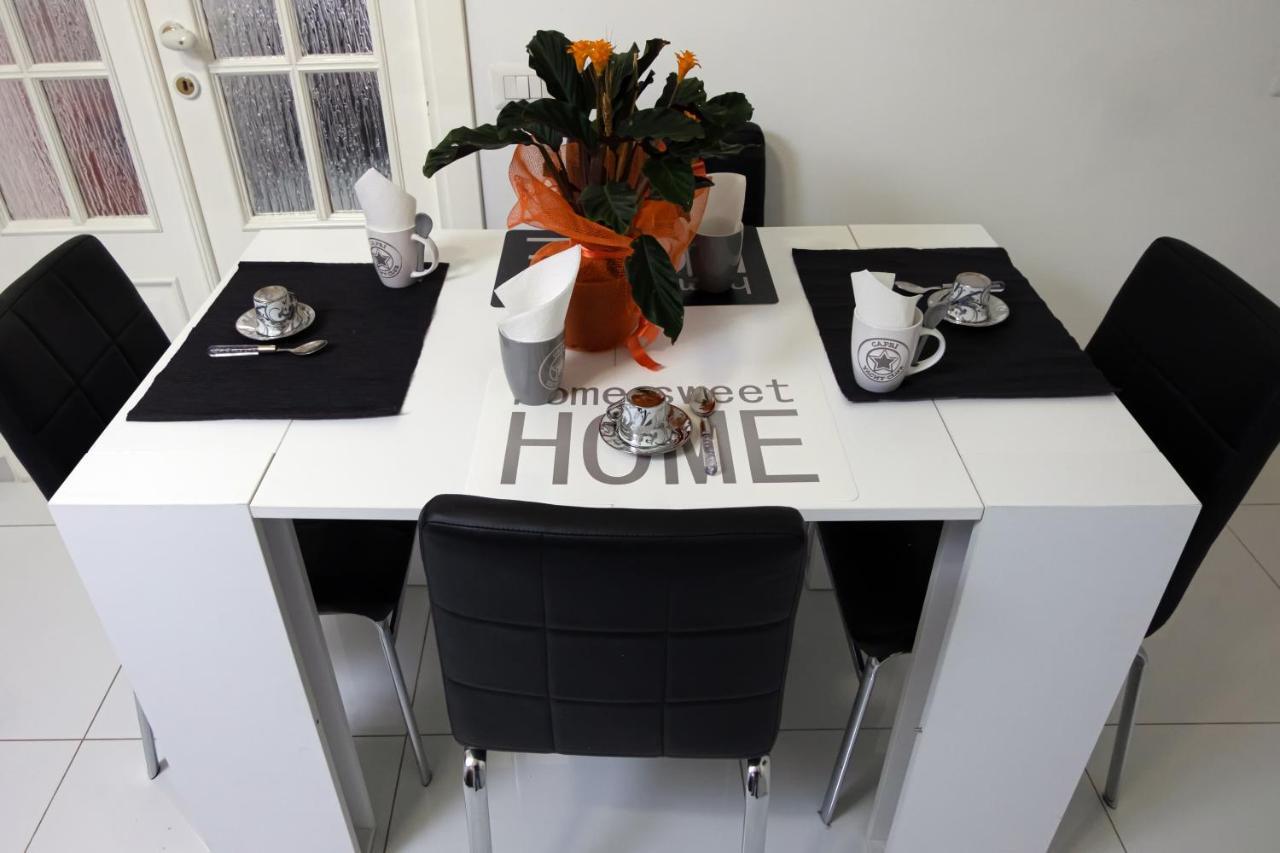 Roma Castel Nepi Home Near Colosseo Екстер'єр фото