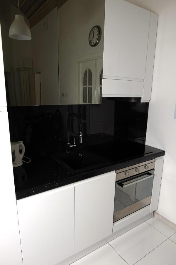 Roma Castel Nepi Home Near Colosseo Екстер'єр фото